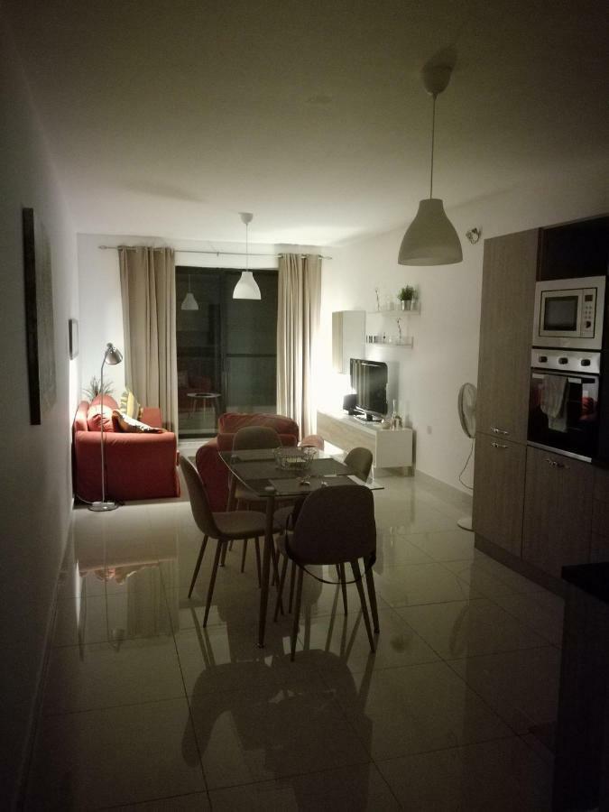 Apartamento No8 @ Seabreeze Court Mellieħa Exterior foto